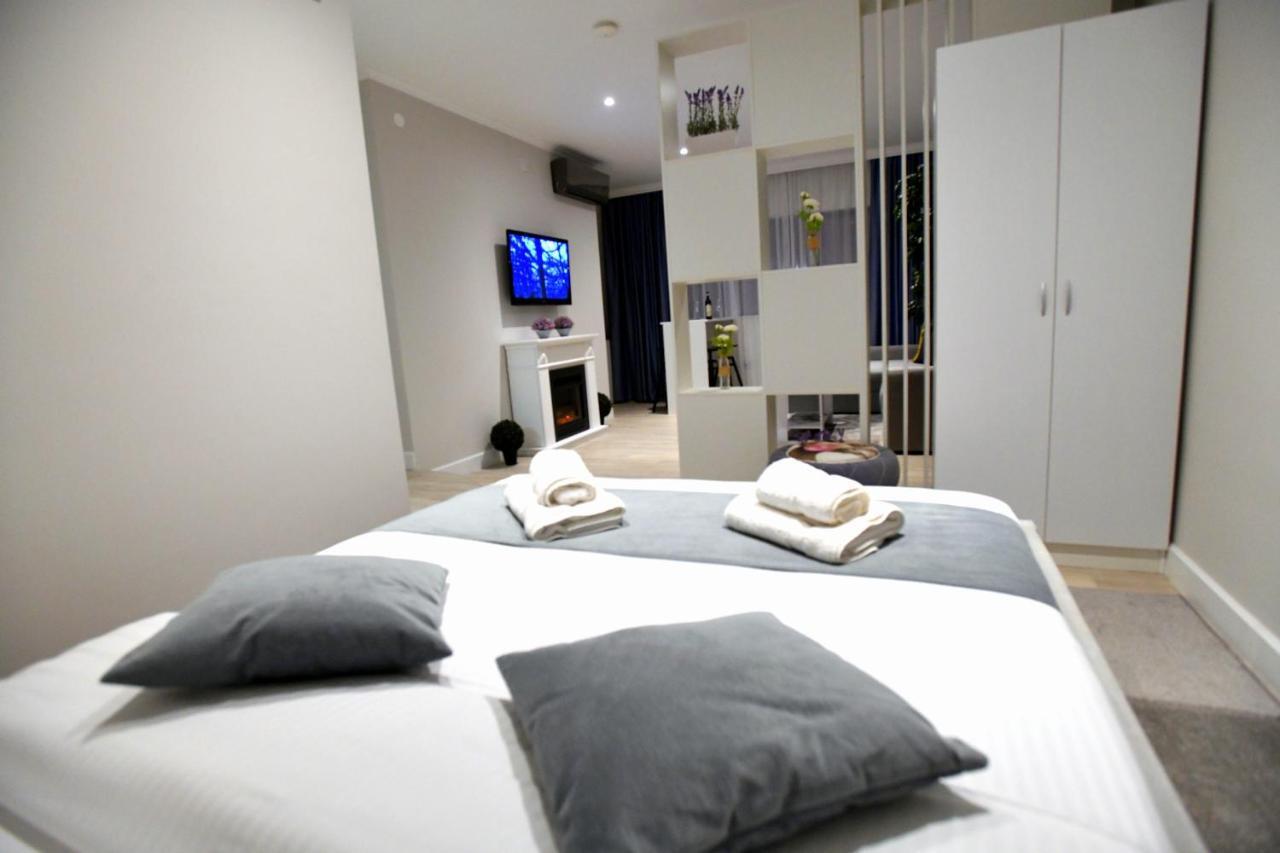 President Aparthotel Cacak Luaran gambar