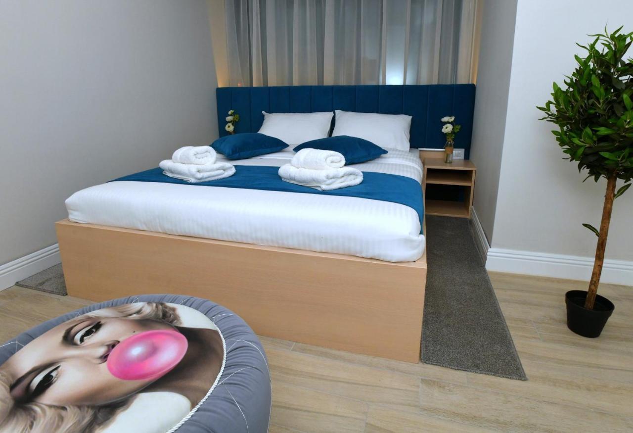 President Aparthotel Cacak Luaran gambar