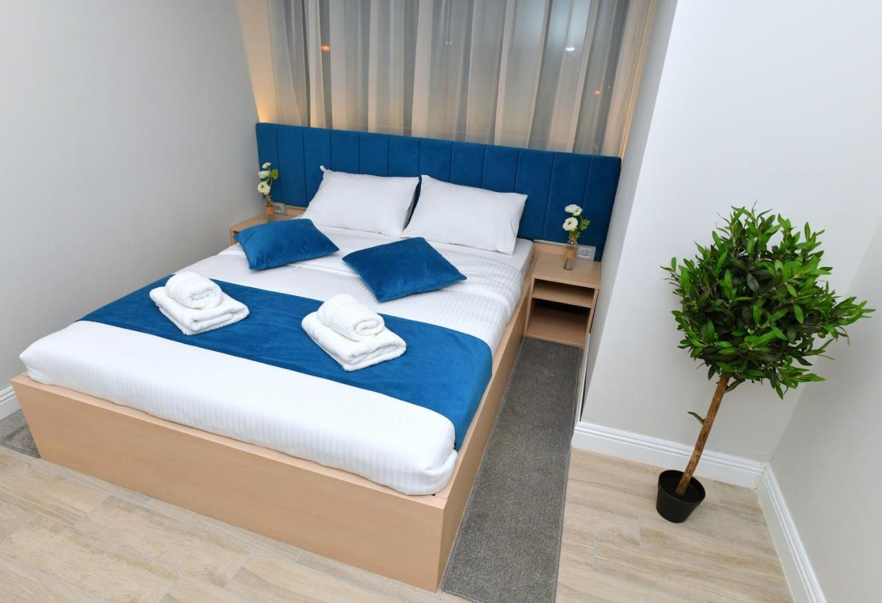President Aparthotel Cacak Luaran gambar