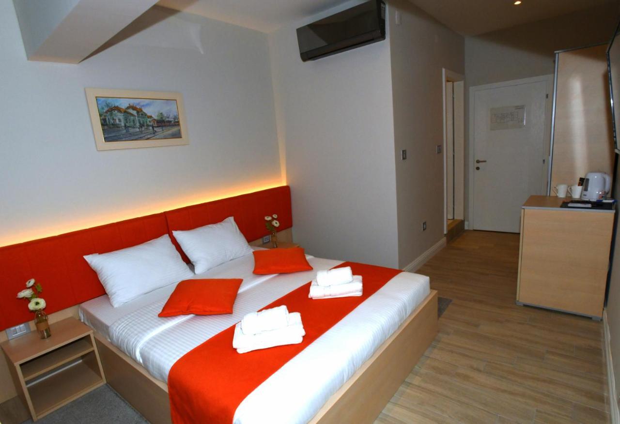 President Aparthotel Cacak Luaran gambar